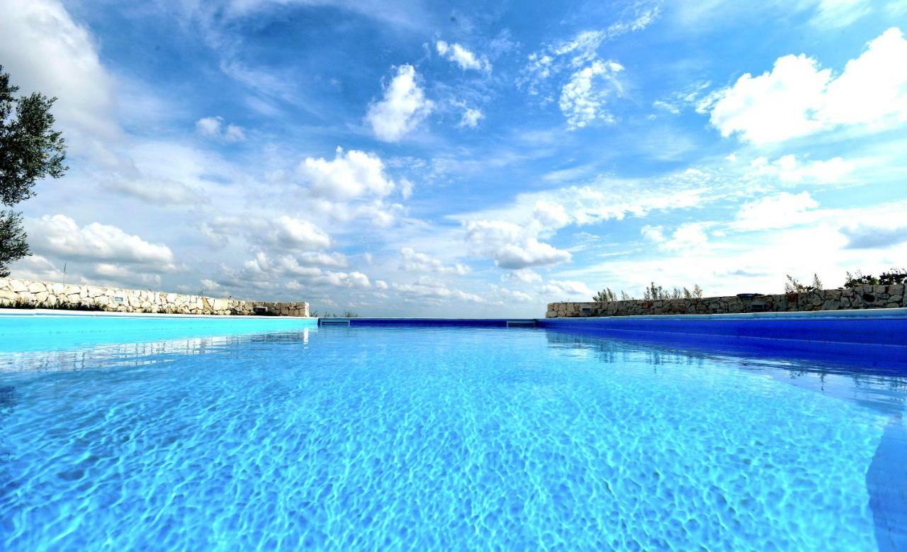 Villetta Panoramica ออสตูนี ภายนอก รูปภาพ